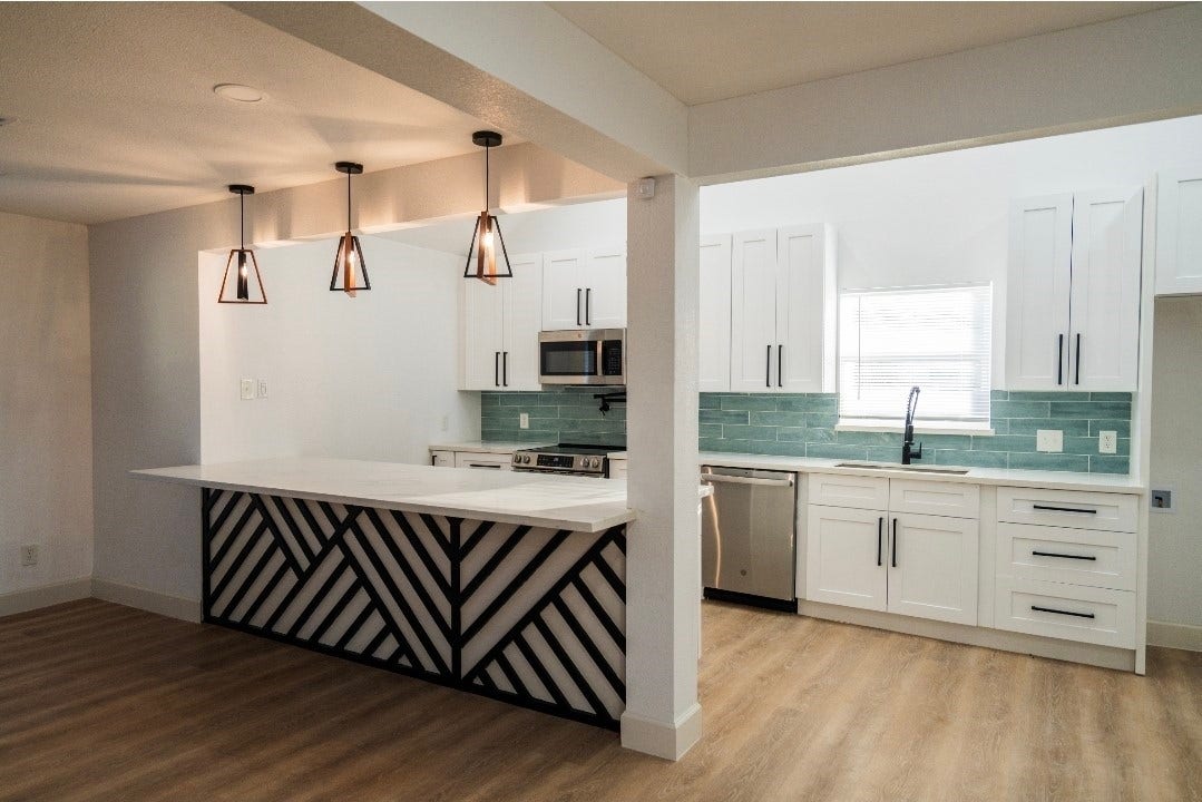 1402 Bayou Shore Drive, Galveston, TX 77551 1402 Bayou Shore Drive, Galveston, TX 77551
