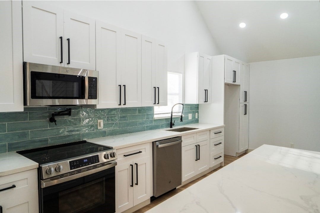 1402 Bayou Shore Drive, Galveston, TX 77551 1402 Bayou Shore Drive, Galveston, TX 77551