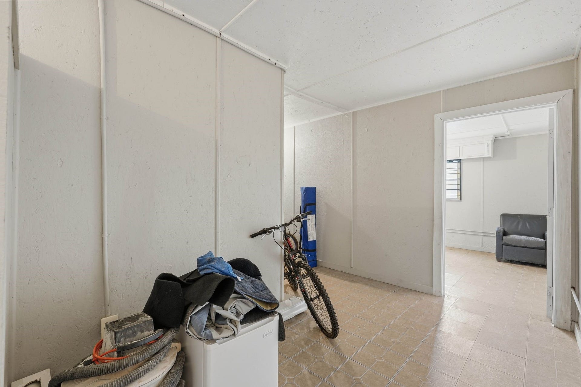 308 E Phillips Street, Conroe, TX 77301 308 E Phillips Street, Conroe, TX 77301