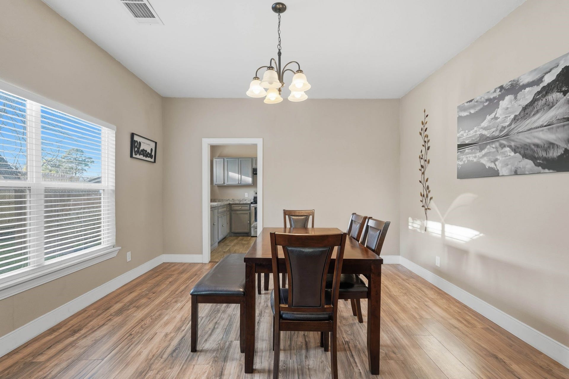 308 E Phillips Street, Conroe, TX 77301 308 E Phillips Street, Conroe, TX 77301