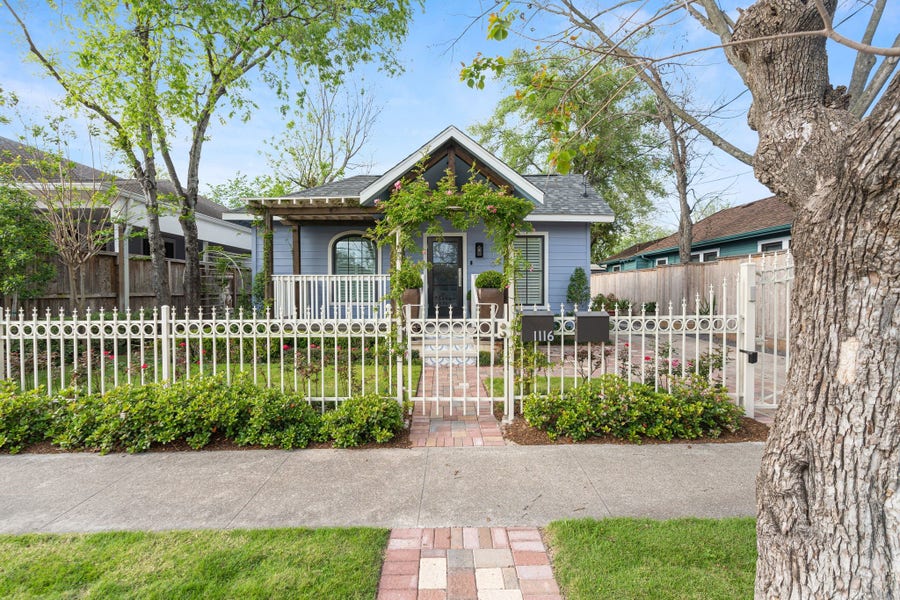 Property photo for 1116 Nadine Street, Houston, TX