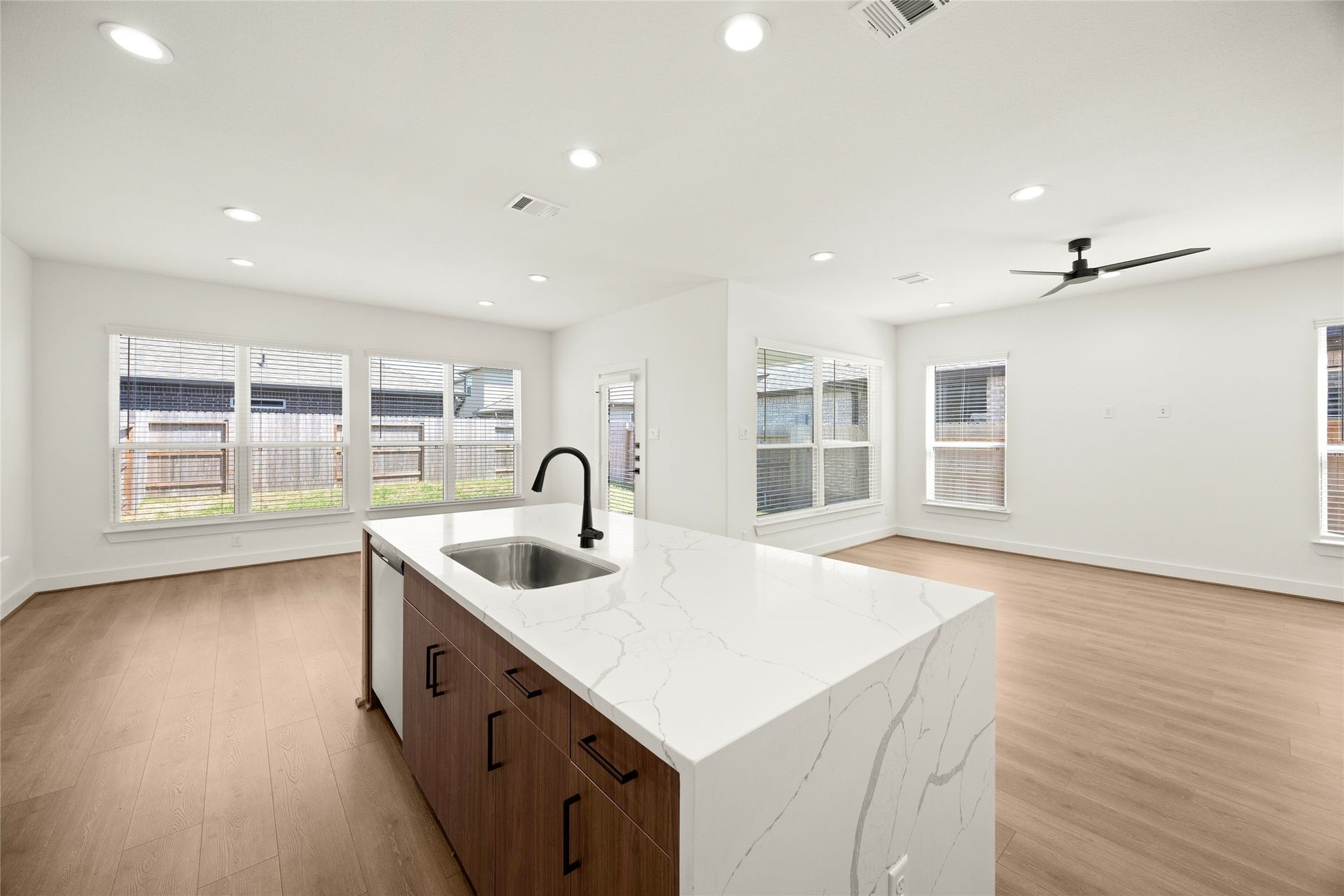 2708 Sunrise Breeze Drive, Katy, TX 77493