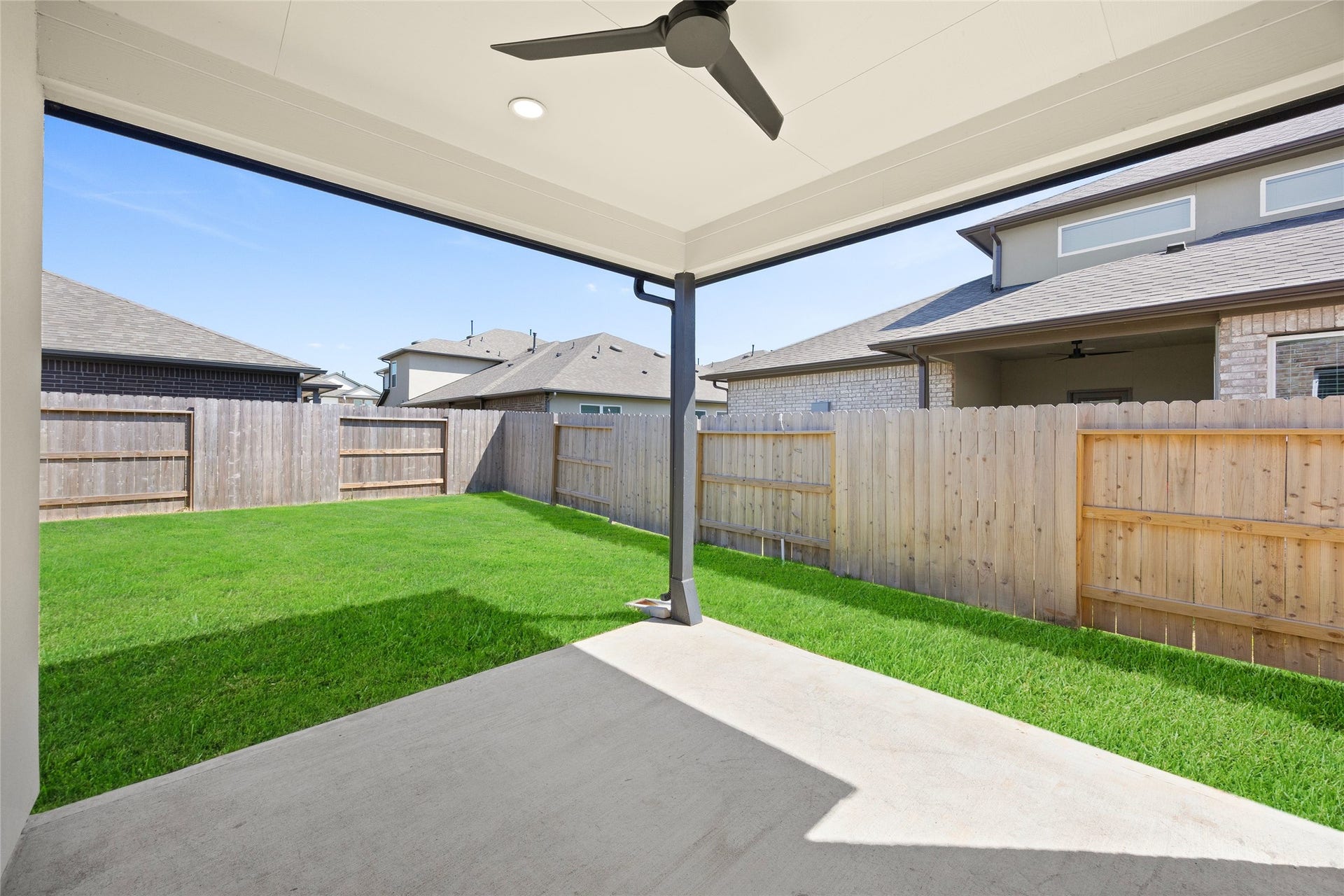 2708 Sunrise Breeze Drive, Katy, TX 77493