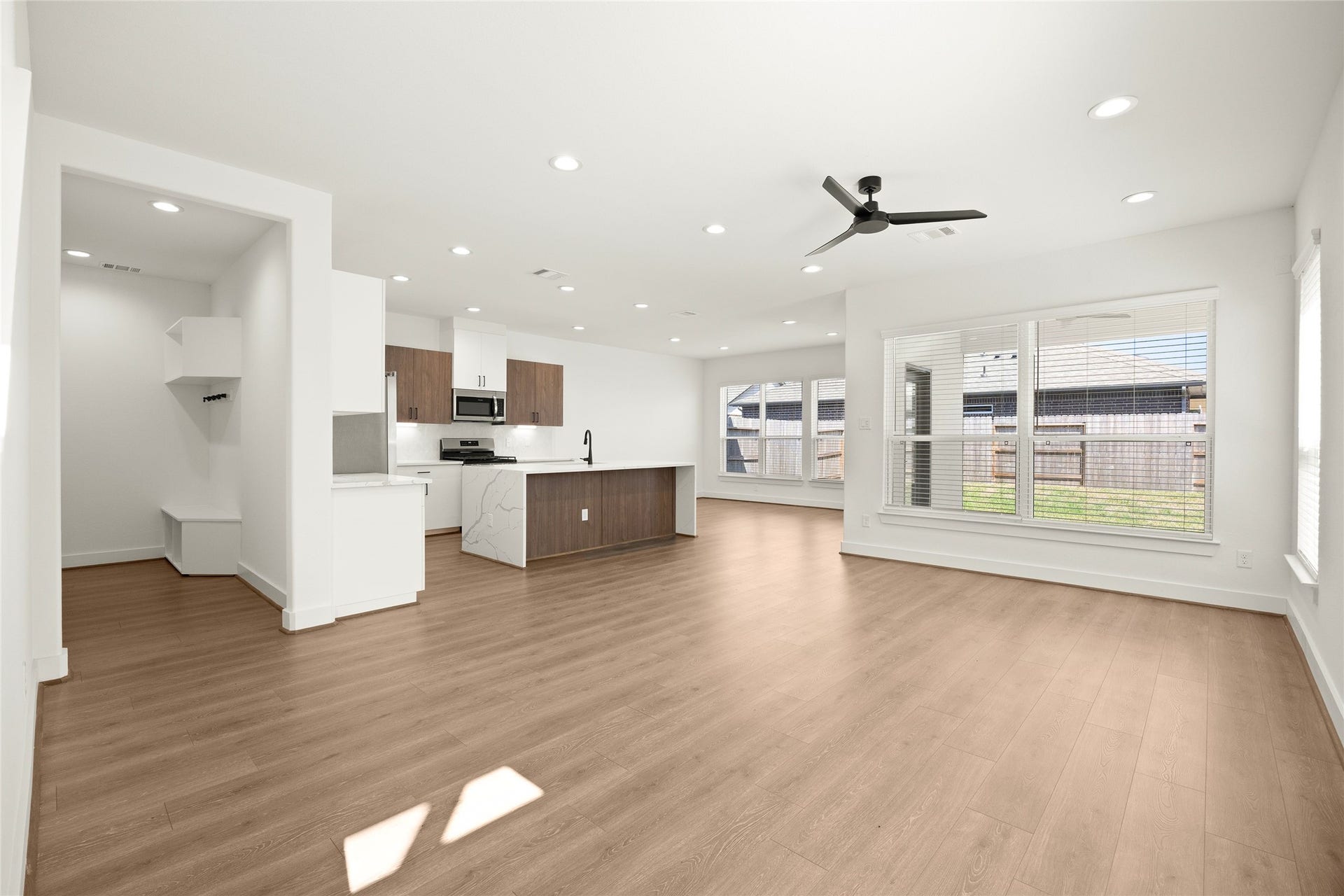 2708 Sunrise Breeze Drive, Katy, TX 77493
