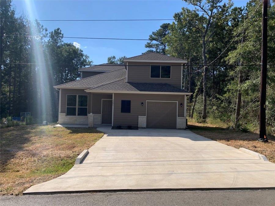 Property photo for 15671 Oak Drive, Montgomery, TX
