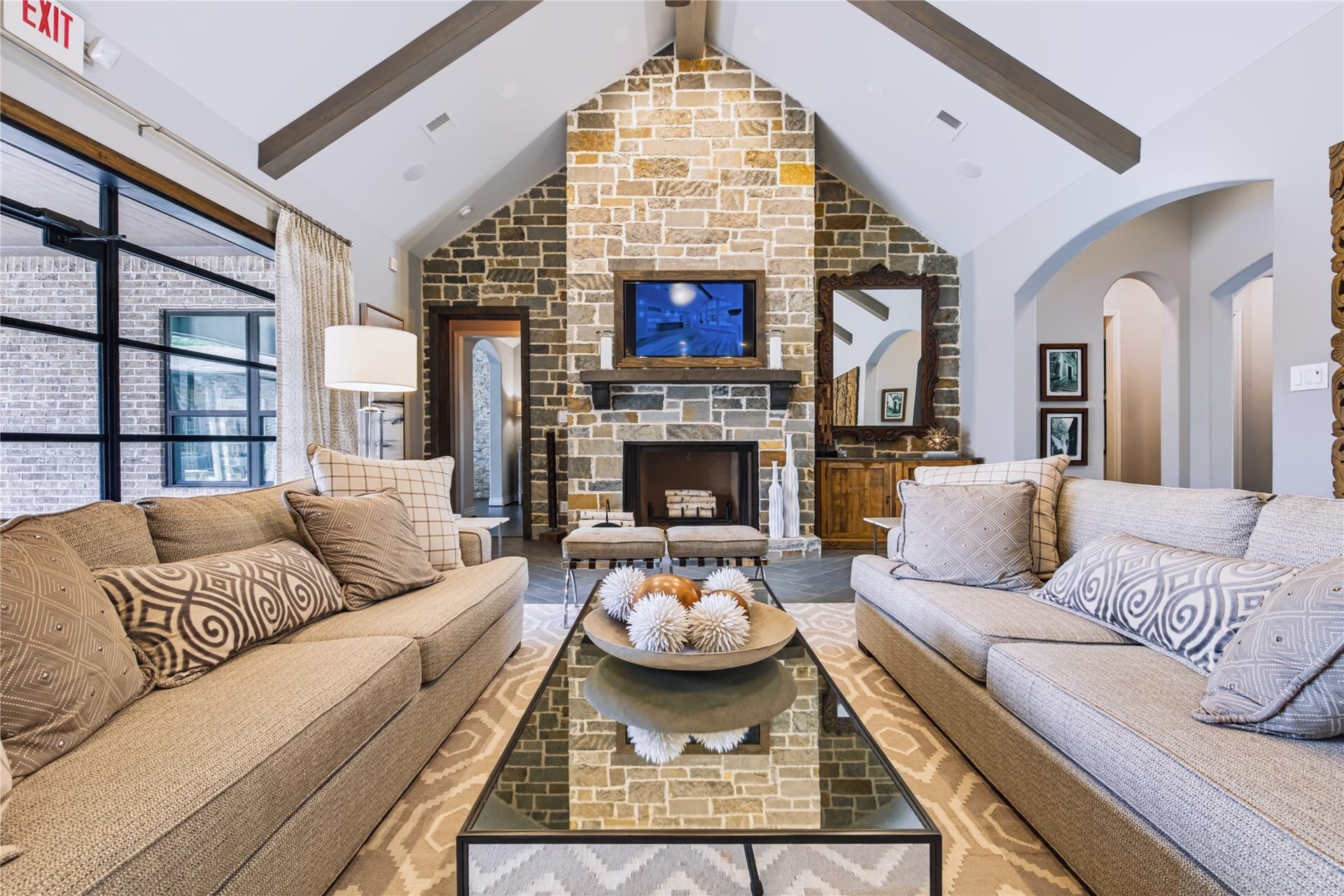 32400 SH 249, Pinehurst, TX 77362 32400 SH 249, Pinehurst, TX 77362