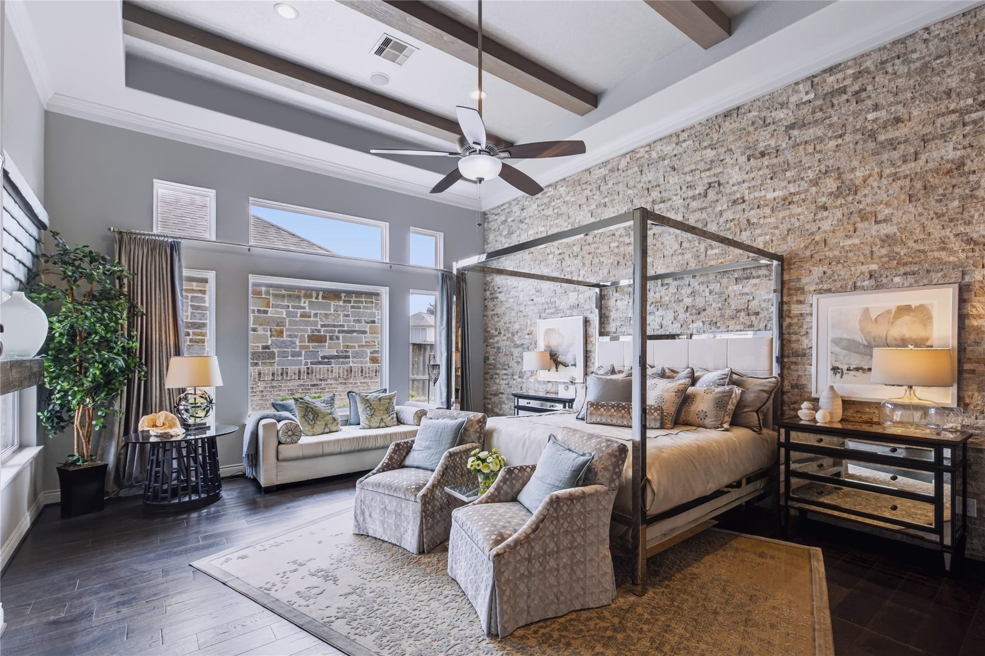 32400 SH 249, Pinehurst, TX 77362 32400 SH 249, Pinehurst, TX 77362