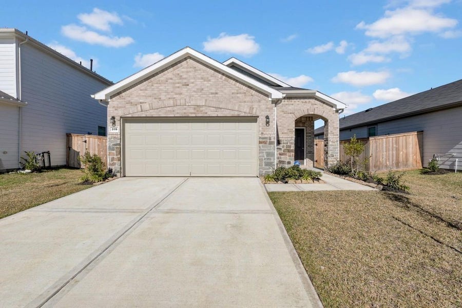 Property photo for 319 Bismuth Drive, Crosby, TX