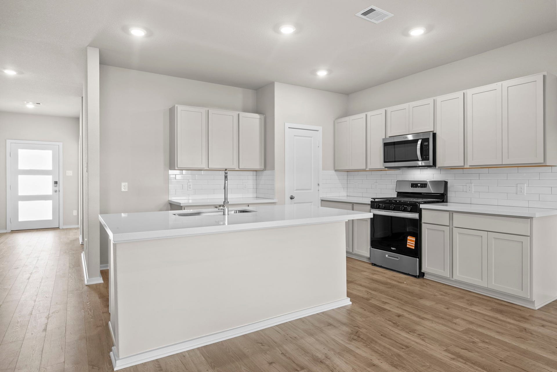 2784 Portugal Laurel Drive, Alvin, TX 77511 2784 Portugal Laurel Drive, Alvin, TX 77511