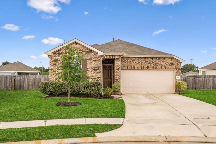 Property photo for 623 Coyote Canyon Court, Magnolia, TX
