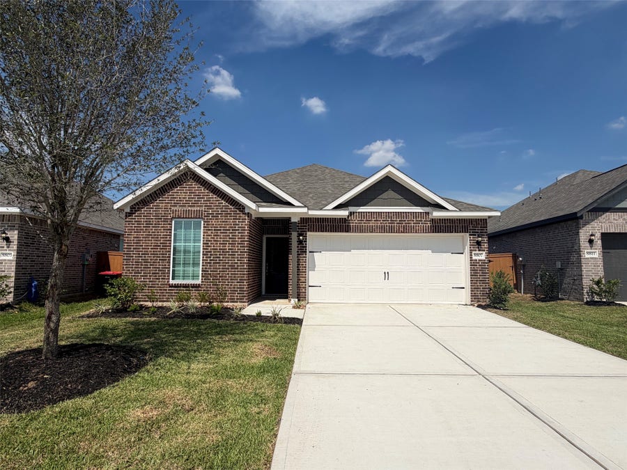 Property photo for 8807 New Jade Drive, Iowa Colony, TX
