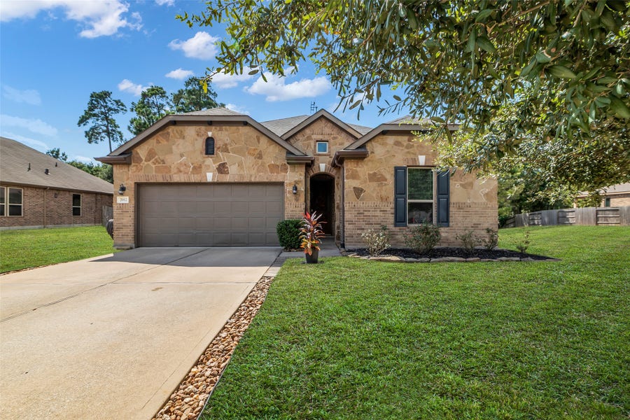 Property photo for 2012 Elkington Circle, Conroe, TX