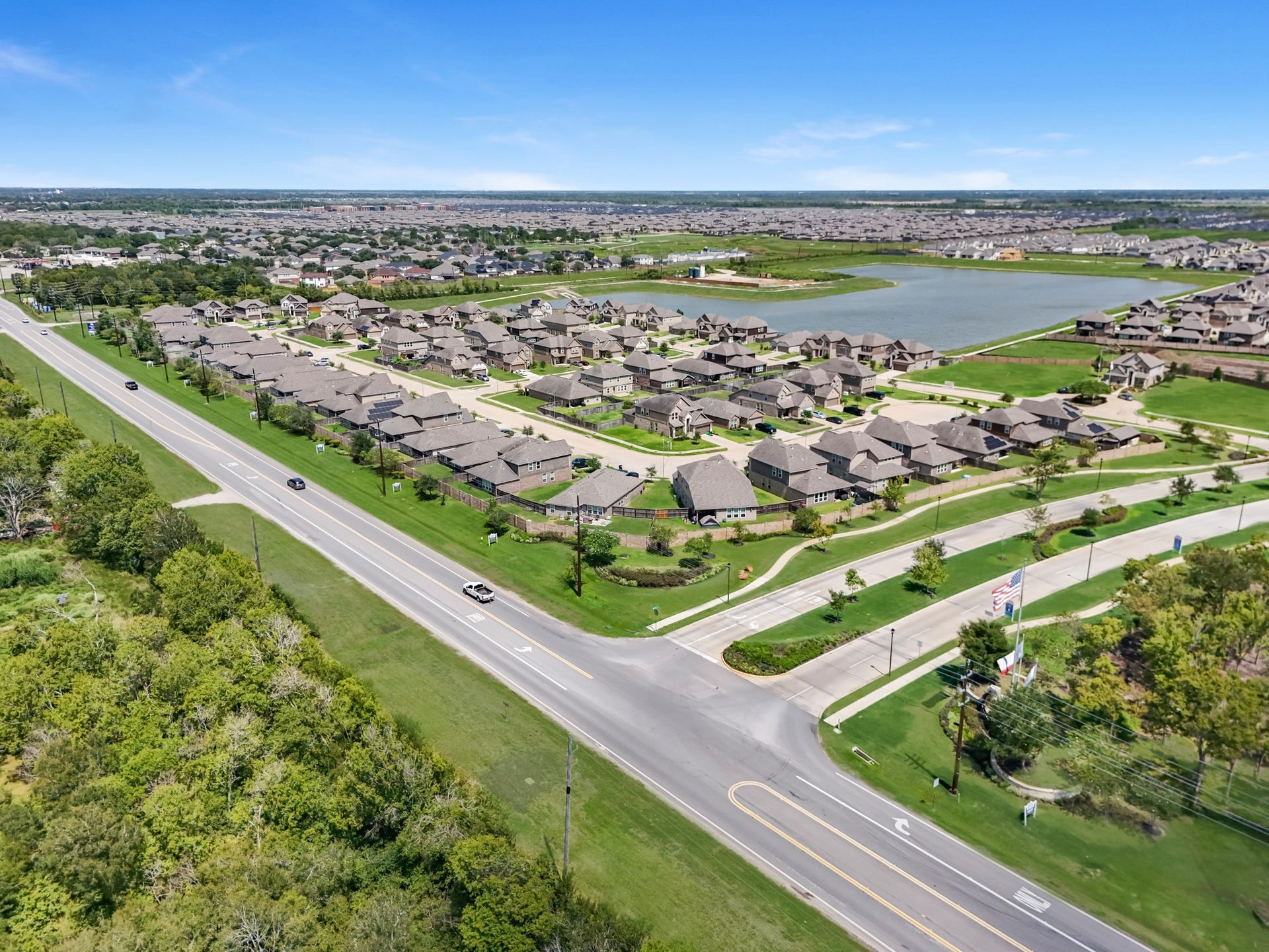 8727 Zenith Trail, Rosharon, TX 77583 8727 Zenith Trail, Rosharon, TX 77583
