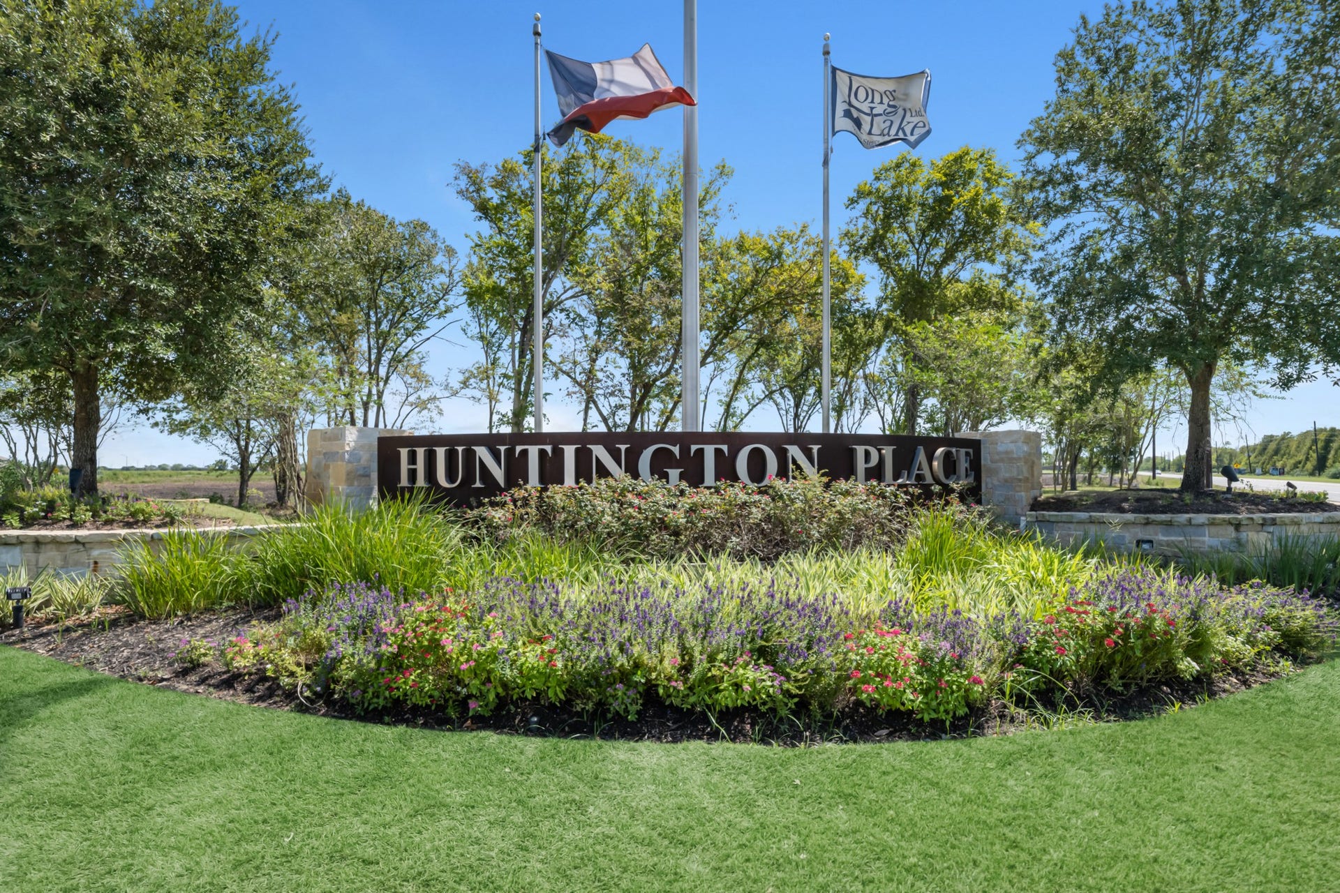 8727 Zenith Trail, Rosharon, TX 77583 8727 Zenith Trail, Rosharon, TX 77583