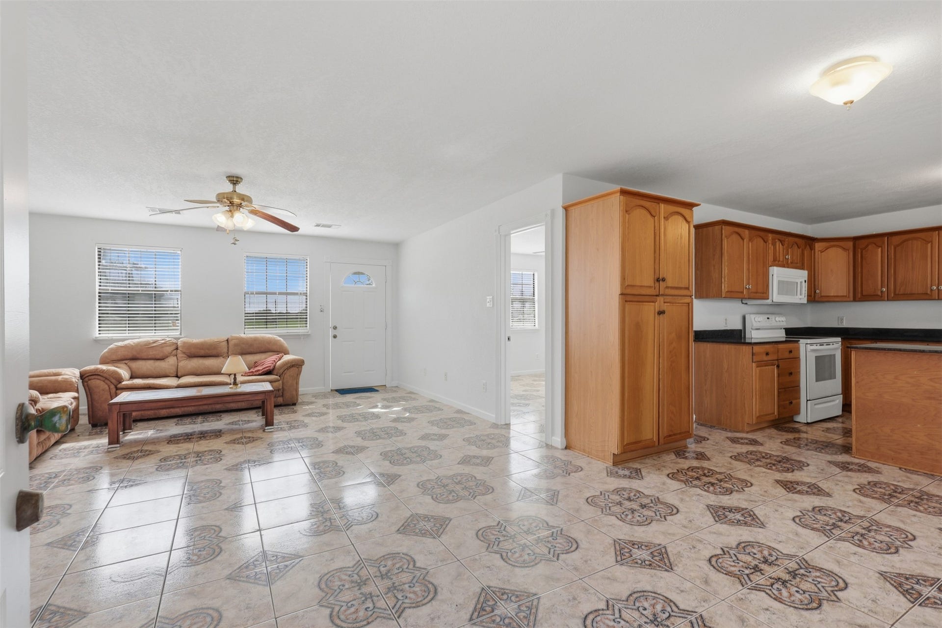 3834 Quail Hollow Drive, Brookshire, TX 77423 3834 Quail Hollow Drive, Brookshire, TX 77423