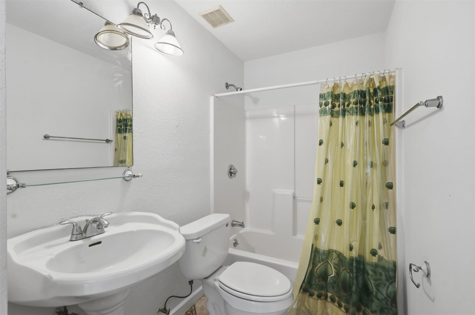 3834 Quail Hollow Drive, Brookshire, TX 77423 3834 Quail Hollow Drive, Brookshire, TX 77423