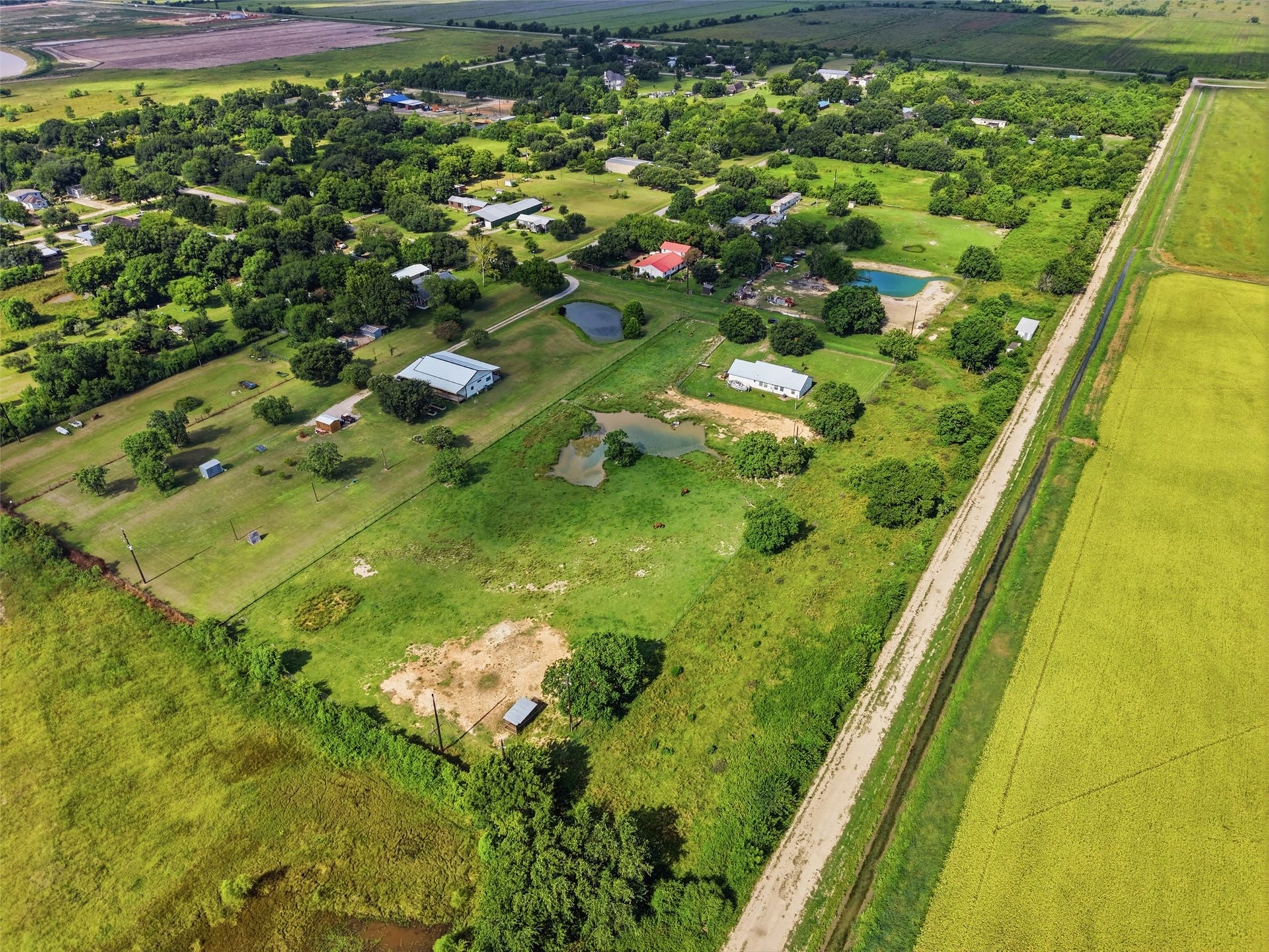 3834 Quail Hollow Drive, Brookshire, TX 77423 3834 Quail Hollow Drive, Brookshire, TX 77423