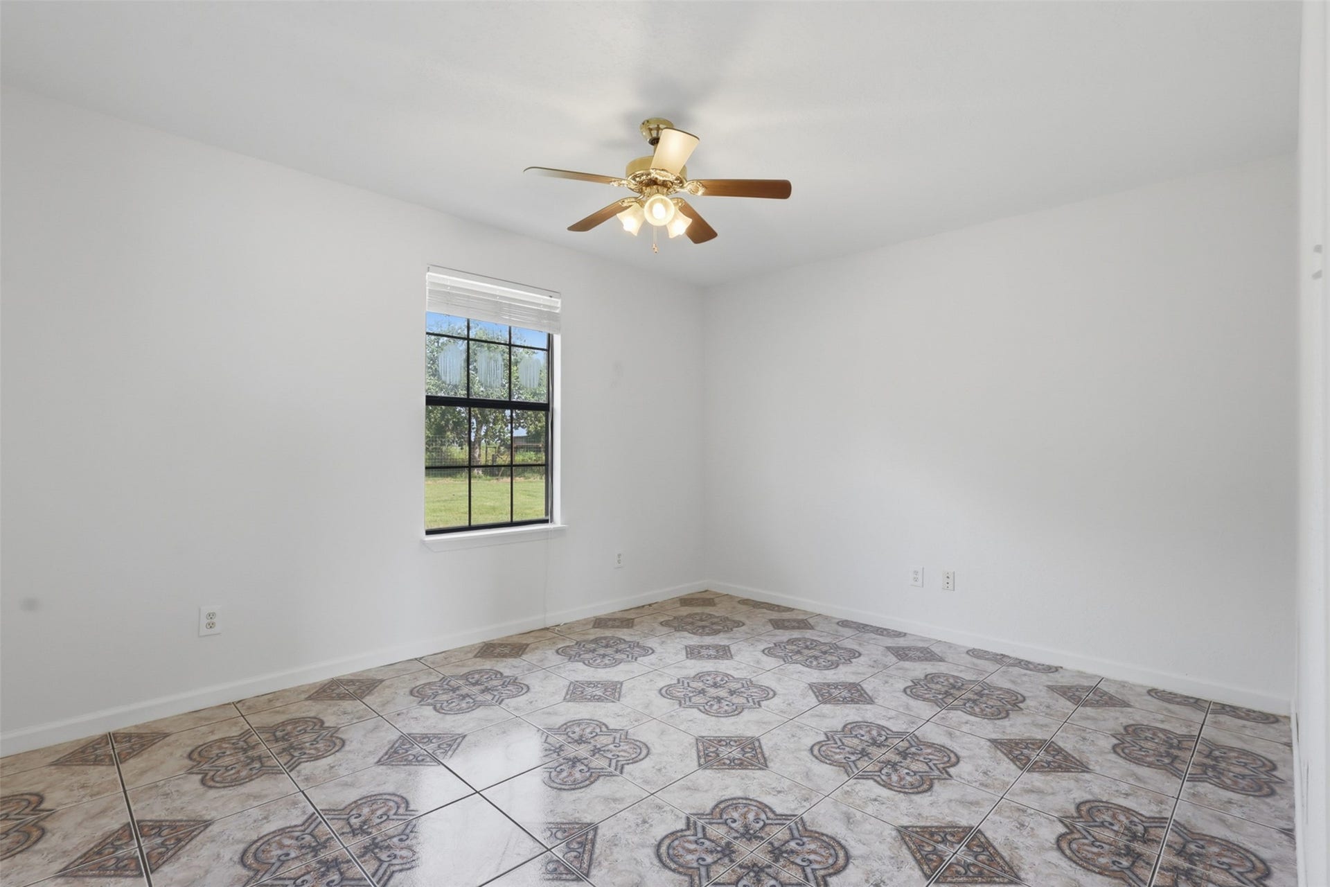 3834 Quail Hollow Drive, Brookshire, TX 77423 3834 Quail Hollow Drive, Brookshire, TX 77423