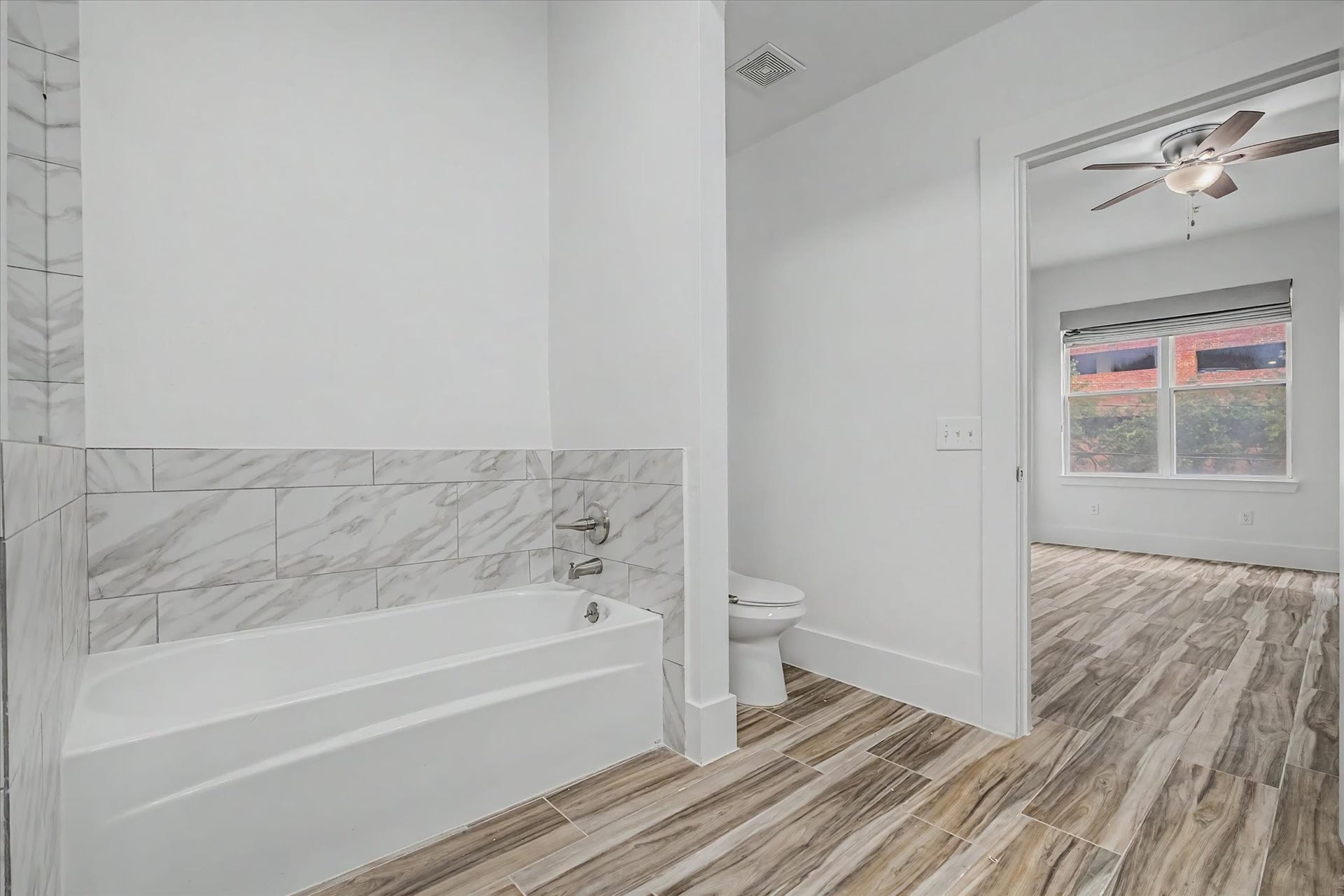 300 St Joseph Parkway, #124, Houston, TX 77002