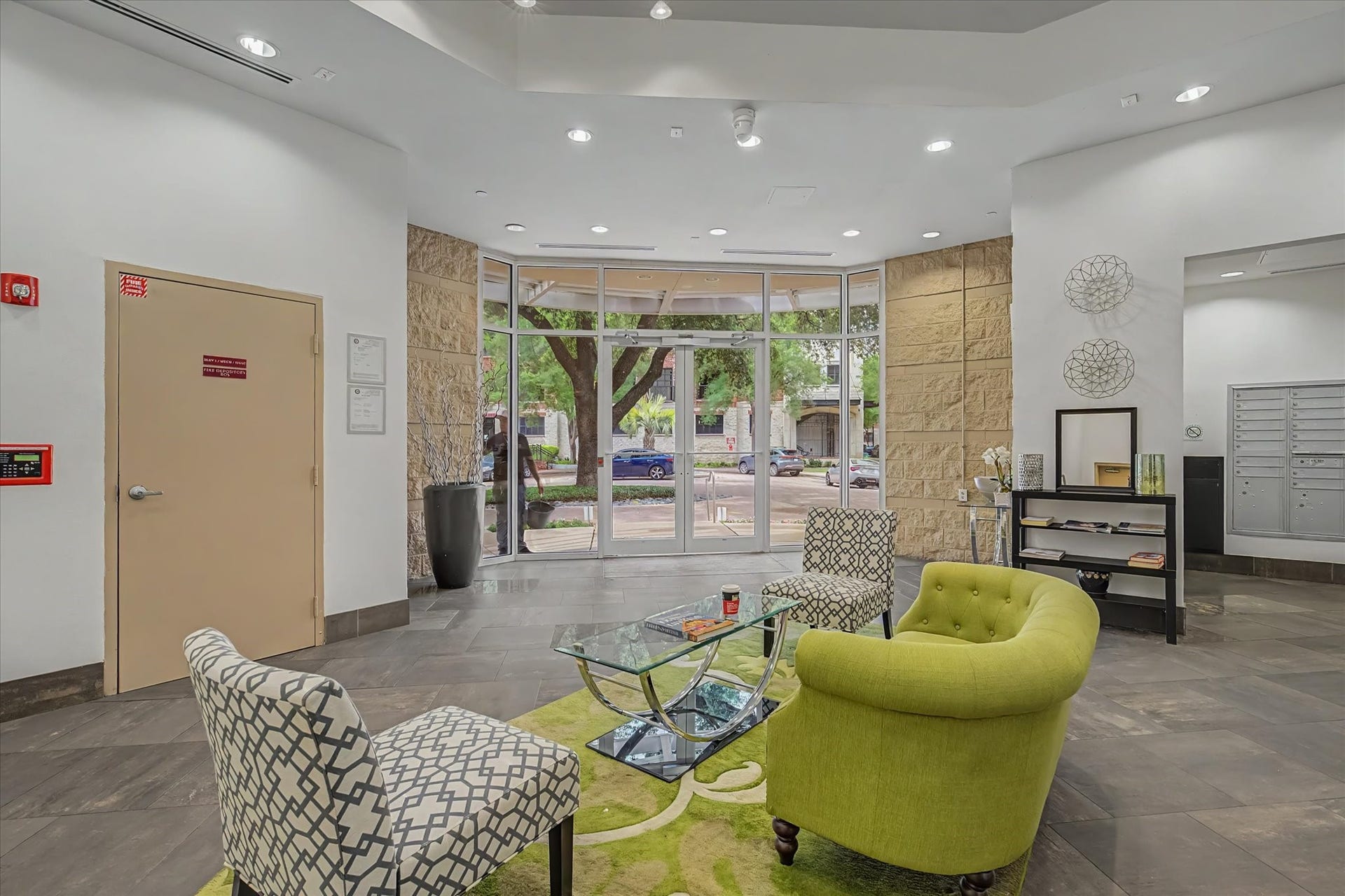 300 St Joseph Parkway, #124, Houston, TX 77002