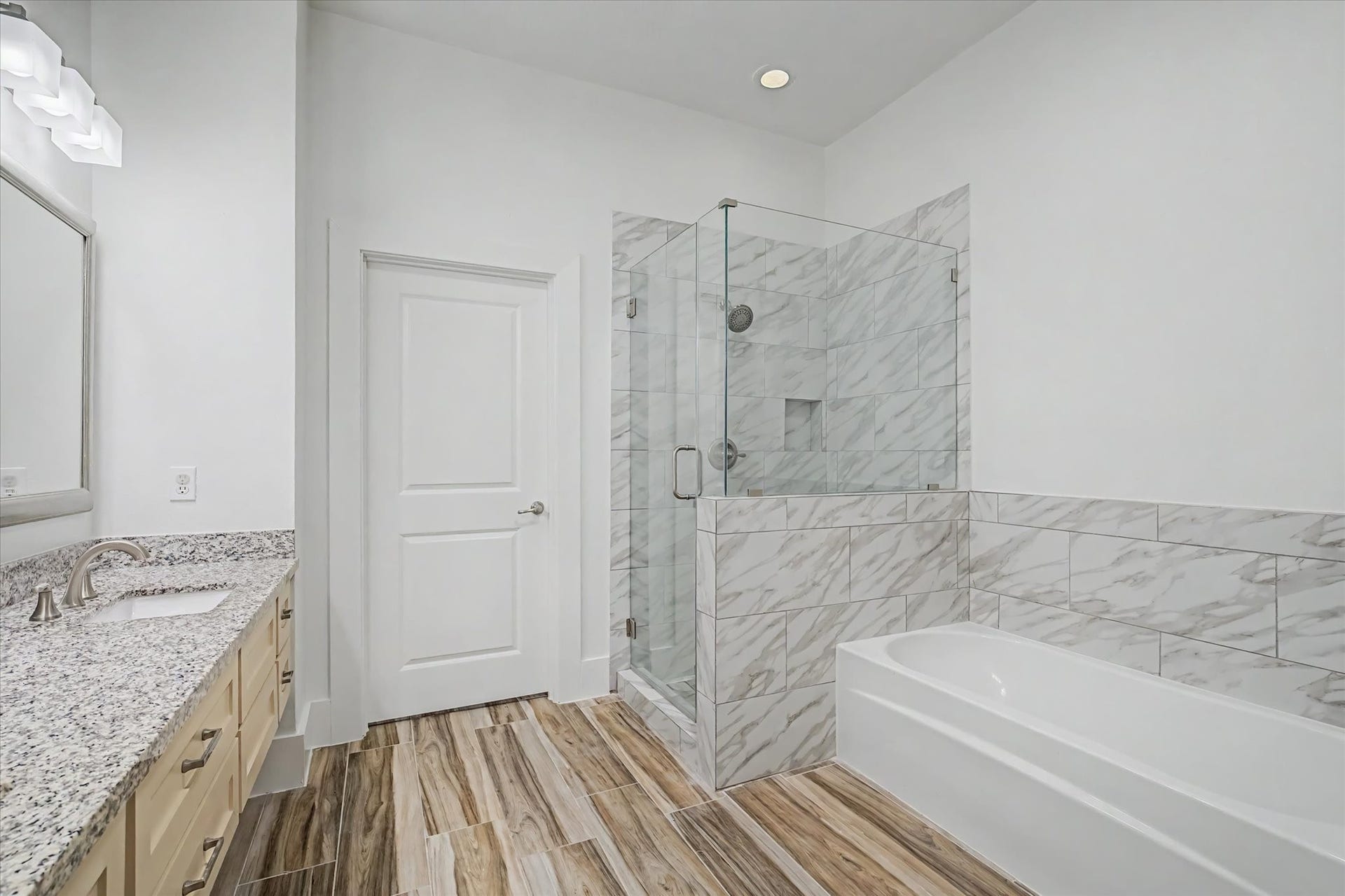 300 St Joseph Parkway, #124, Houston, TX 77002