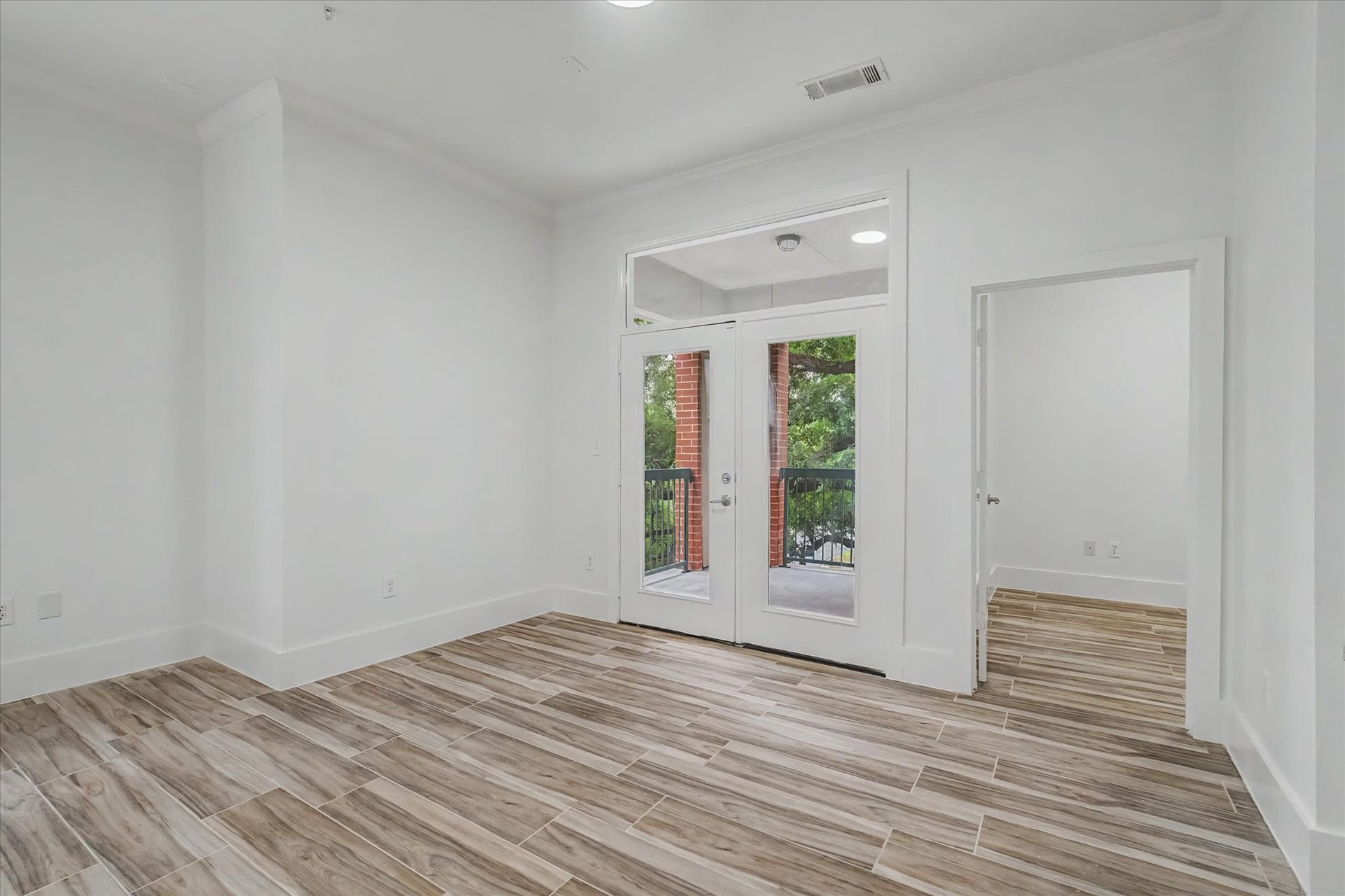 300 St Joseph Parkway, #124, Houston, TX 77002