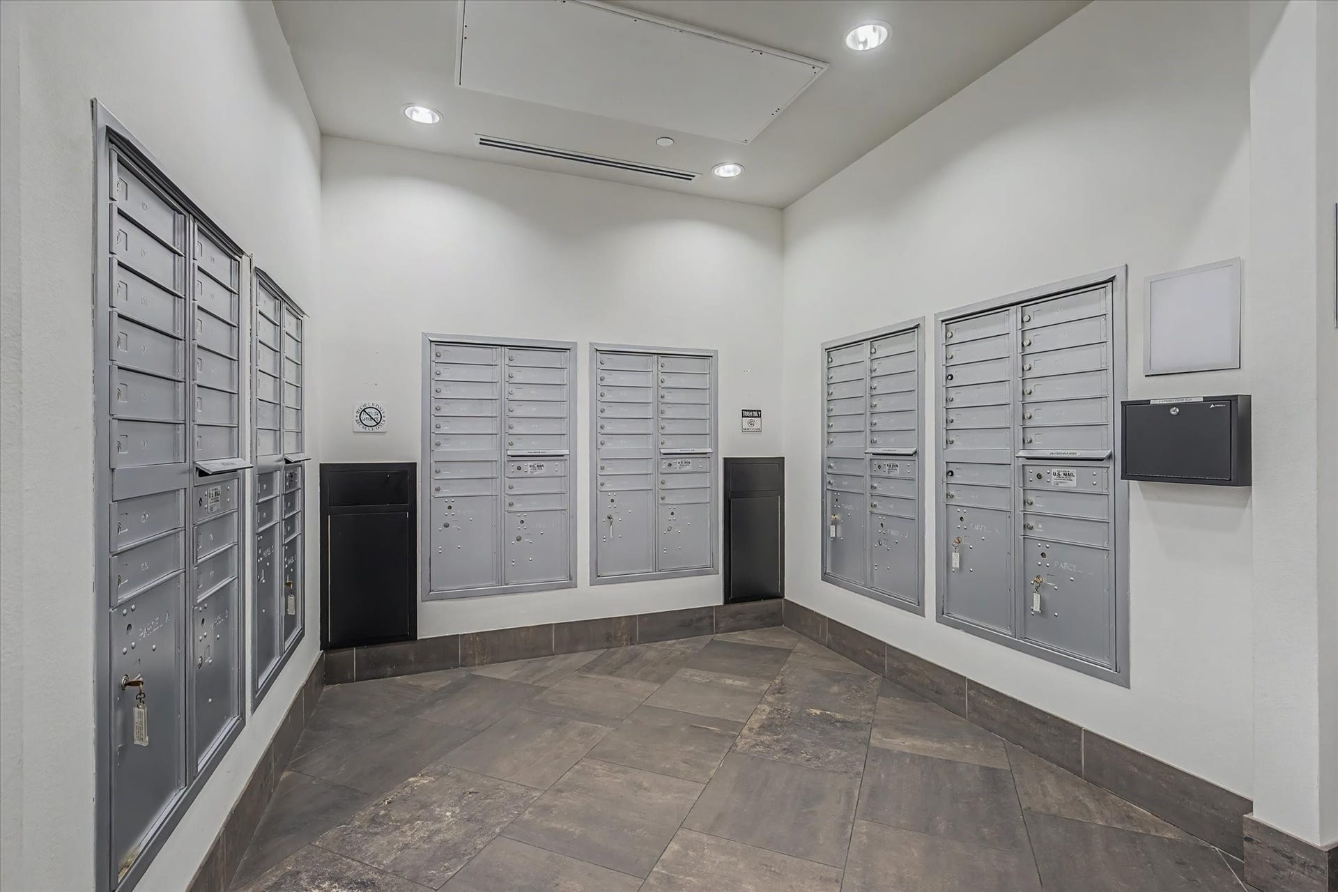 300 St Joseph Parkway, #124, Houston, TX 77002