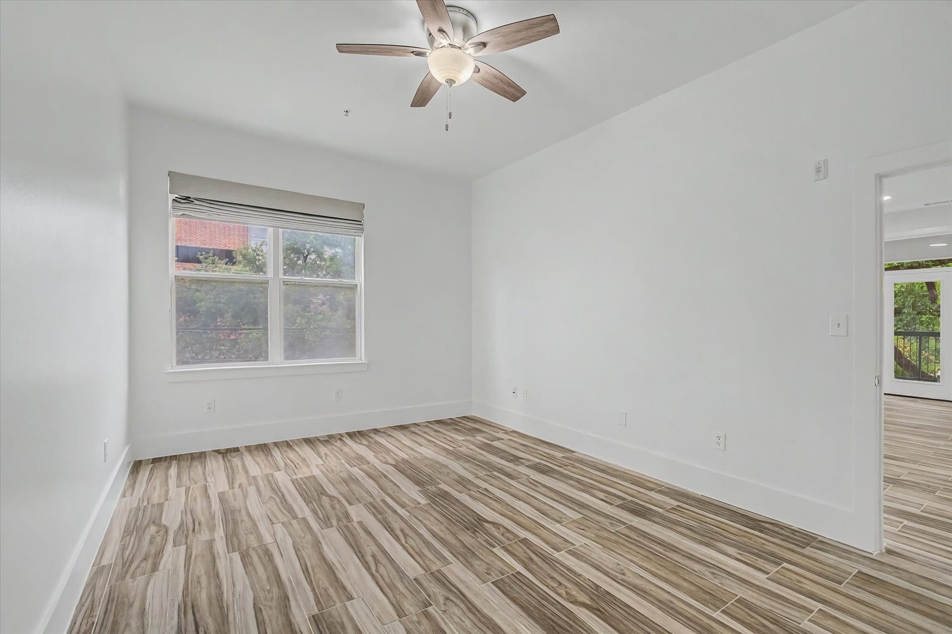 300 St Joseph Parkway, #124, Houston, TX 77002