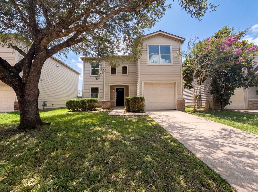 Property photo for 3338 Dartmouth Field Lane, Fresno, TX