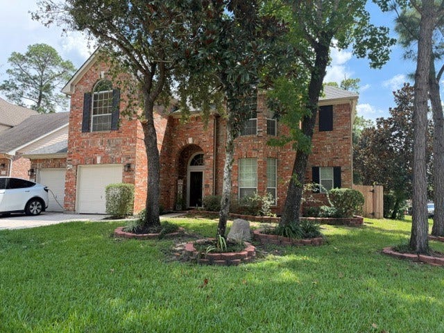 Property photo for 2 Carmeline Drive, The Woodlands, TX