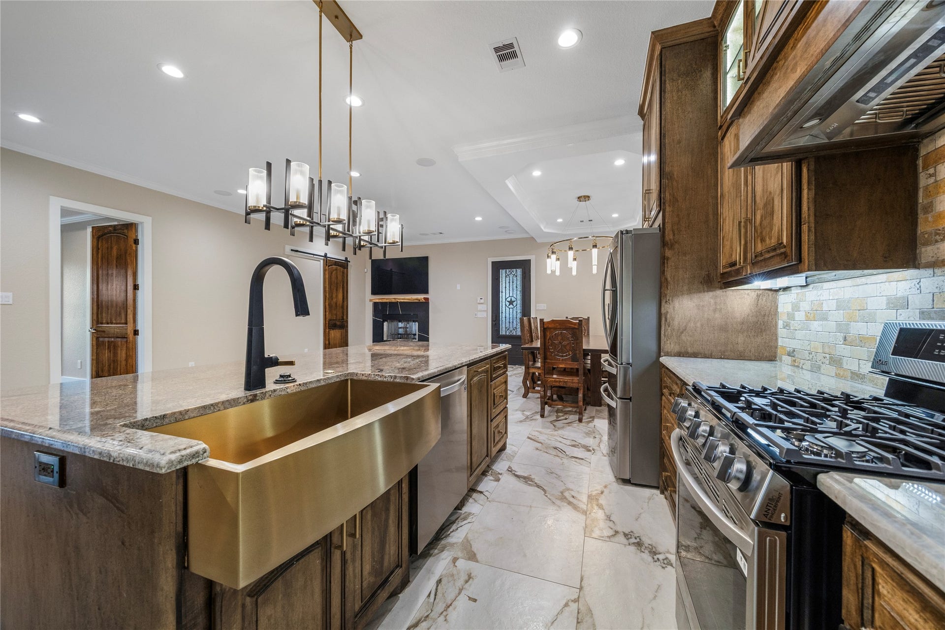 30930 Waller Spring Creek Road, Waller, TX 77484 30930 Waller Spring Creek Road, Waller, TX 77484