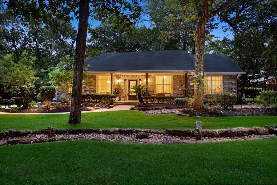 Property photo for 10117 Shady Hollow Drive, Conroe, TX