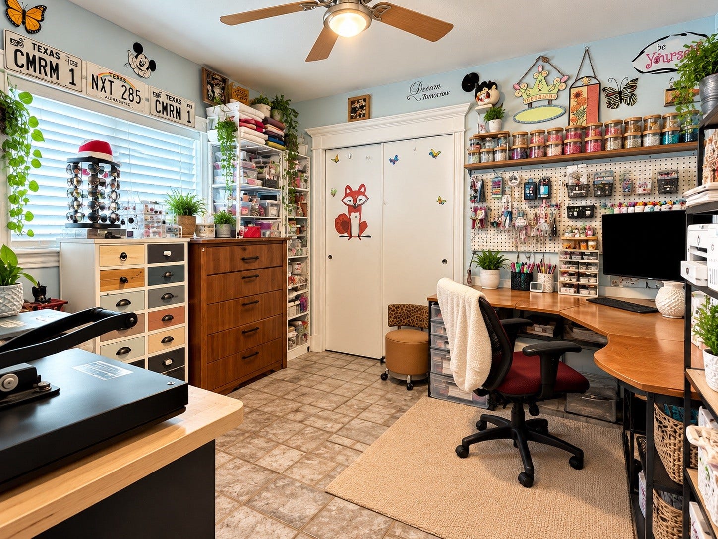 6007 Bee Hive Drive, Pasadena, TX 77505