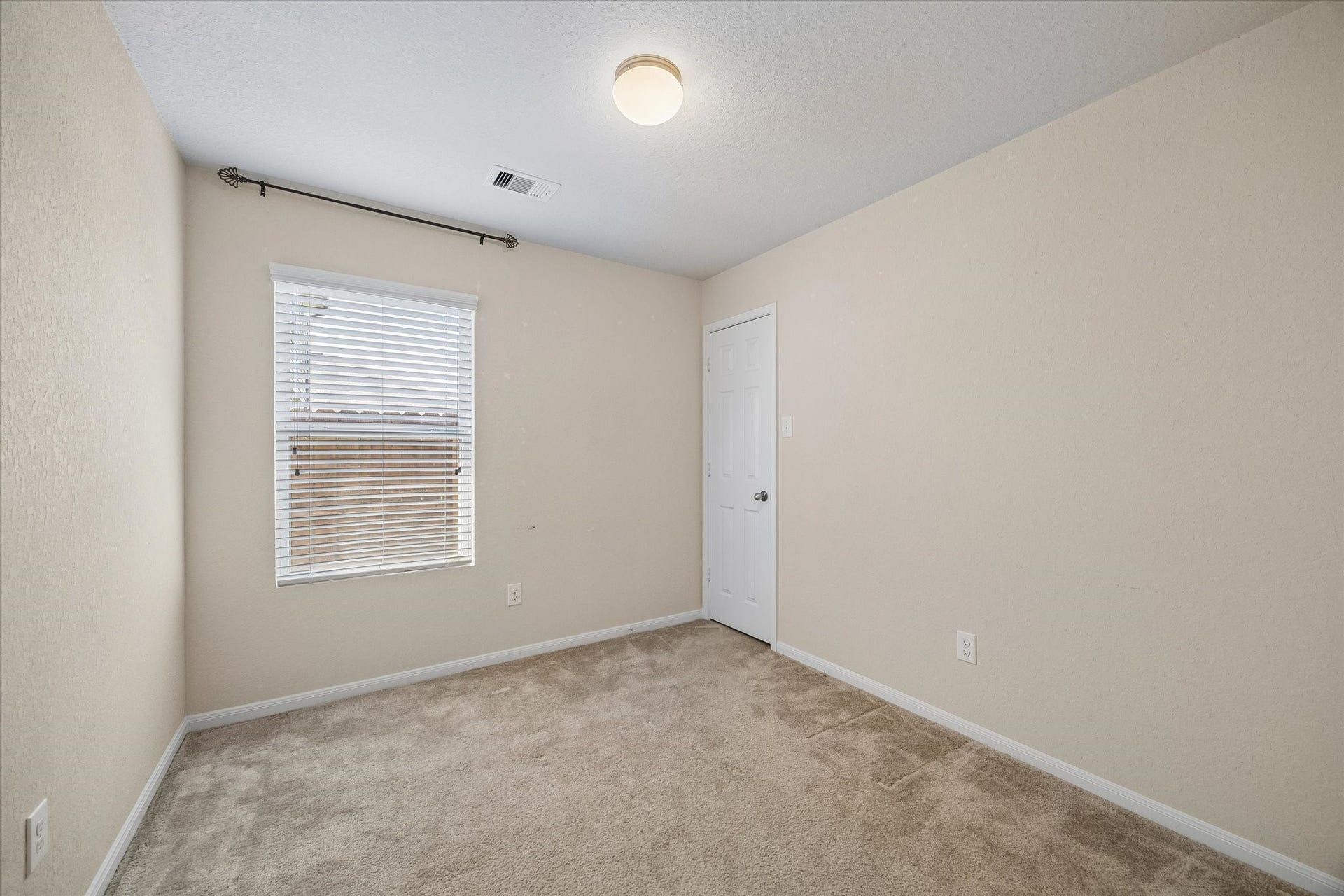 15643 Sheldon Ridge Way, Houston, TX 77044 15643 Sheldon Ridge Way, Houston, TX 77044