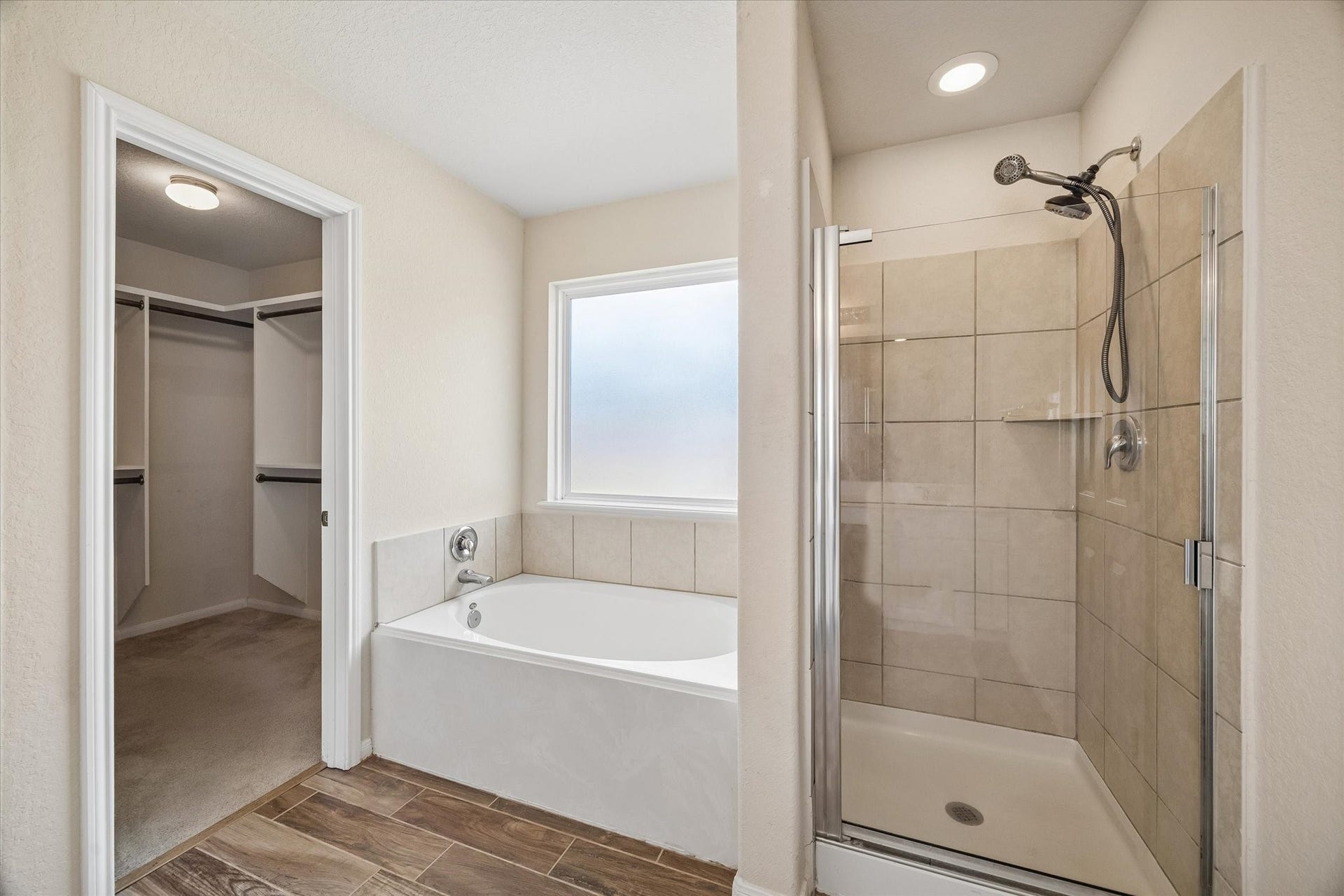 15643 Sheldon Ridge Way, Houston, TX 77044 15643 Sheldon Ridge Way, Houston, TX 77044