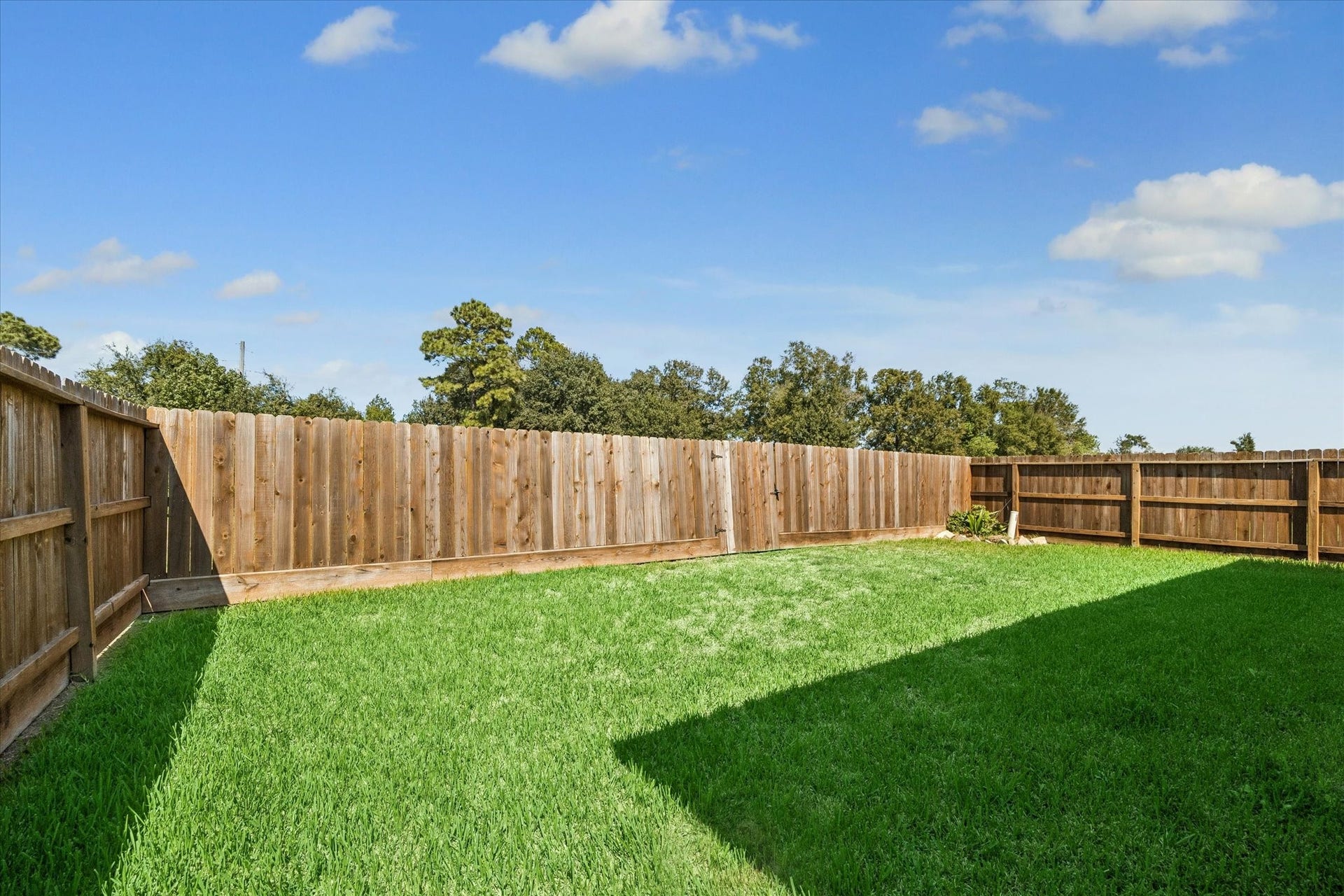 15643 Sheldon Ridge Way, Houston, TX 77044 15643 Sheldon Ridge Way, Houston, TX 77044
