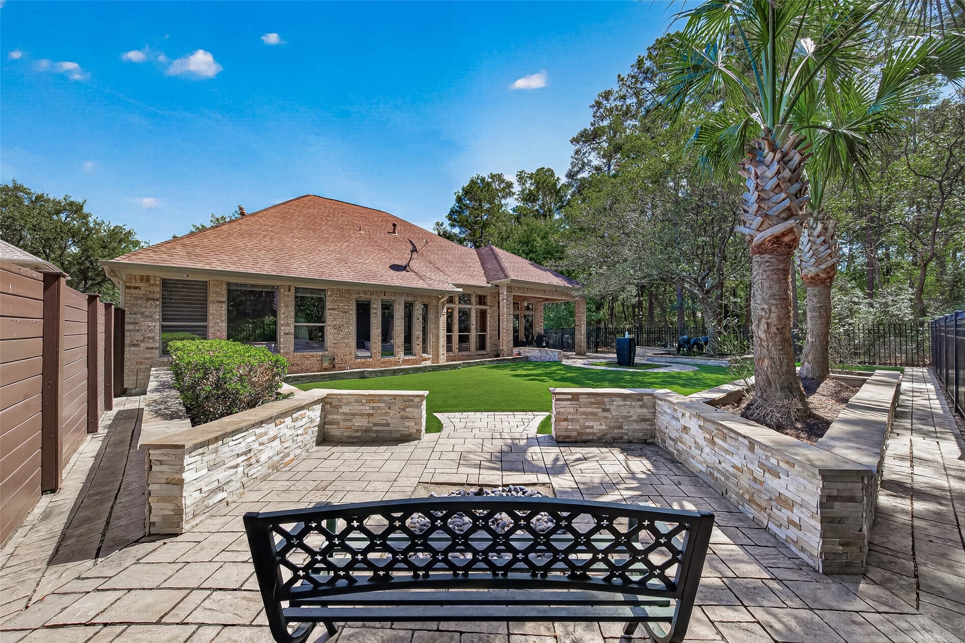 1811 Arbor Forest Trail, Houston, TX 77345 Backyard