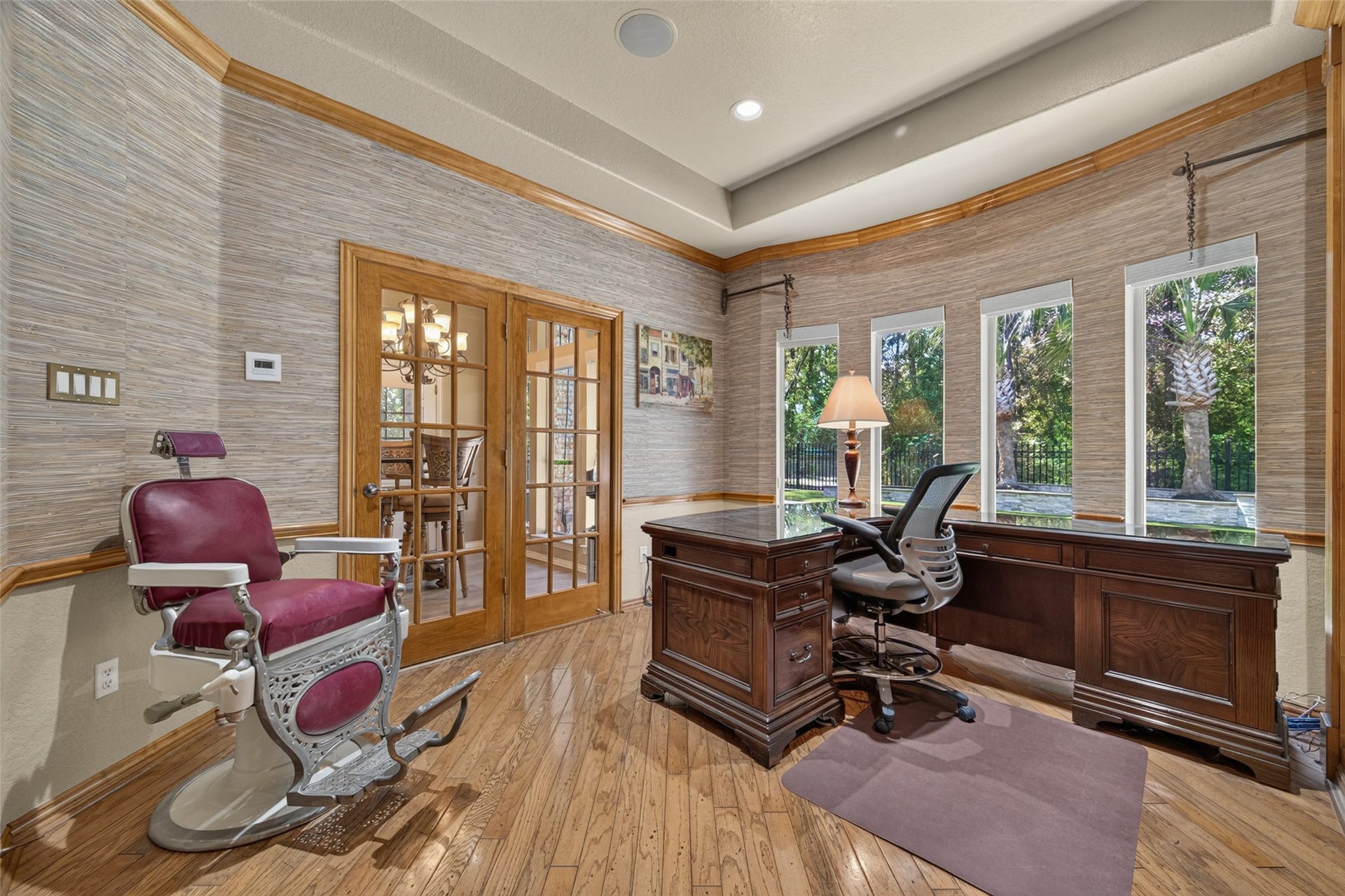 1811 Arbor Forest Trail, Houston, TX 77345 Formal office/ study