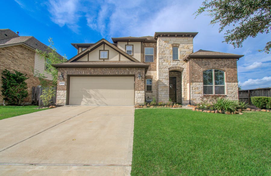 Property photo for 13403 Noble Landing Lane, Rosharon, TX