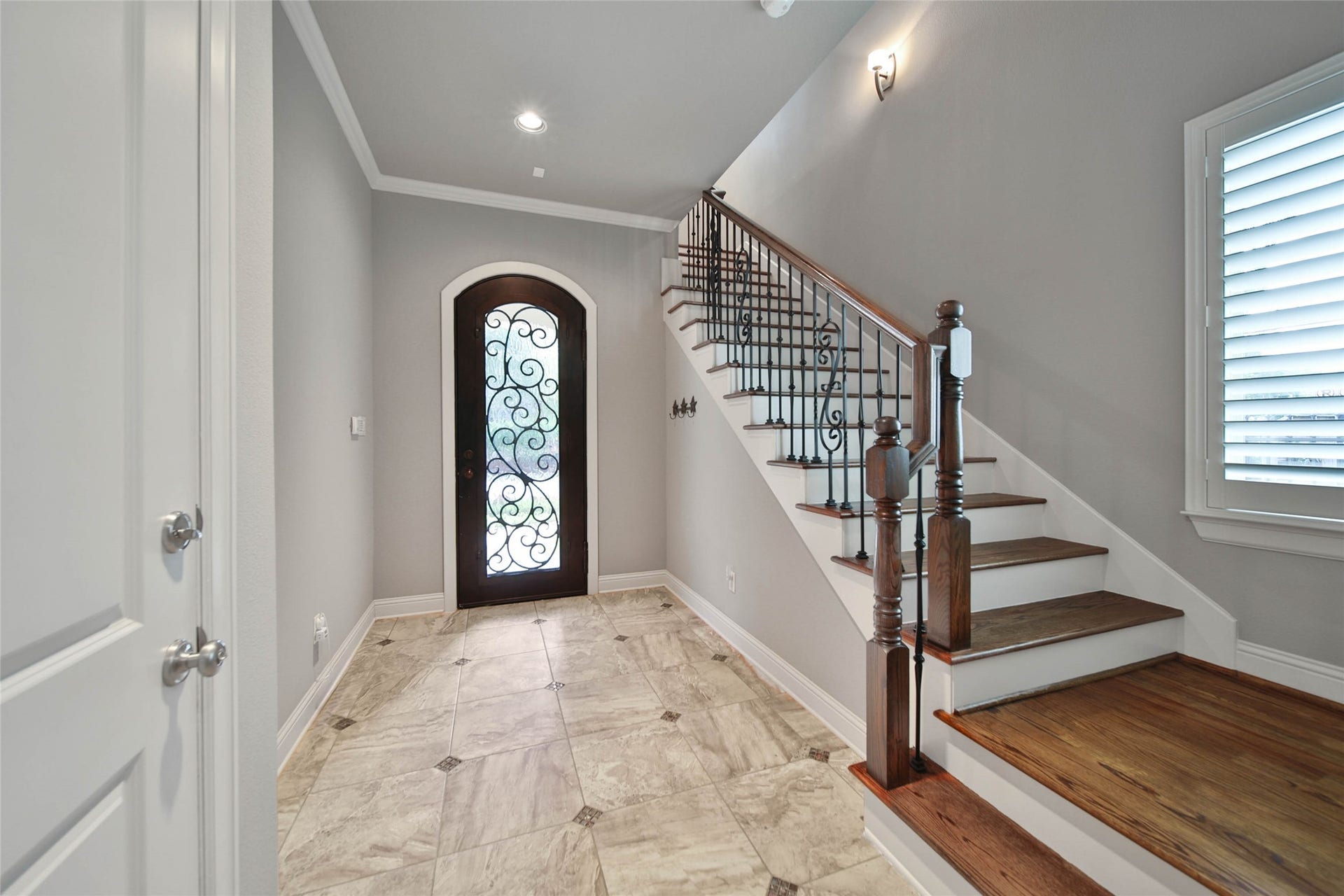 2401 Cohn Street, Houston, TX 77007 2401 Cohn Street, Houston, TX 77007