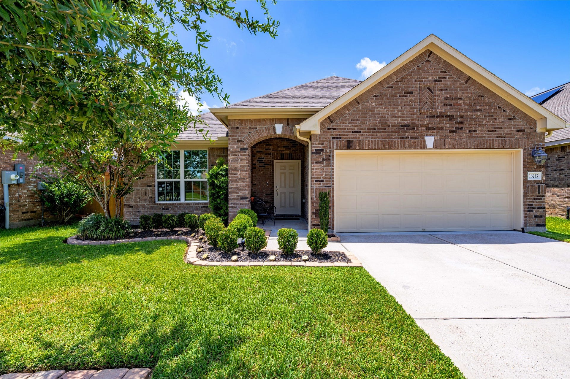 13213 Anchor Isle Court, Texas City, TX 77568 13213 Anchor Isle Ct