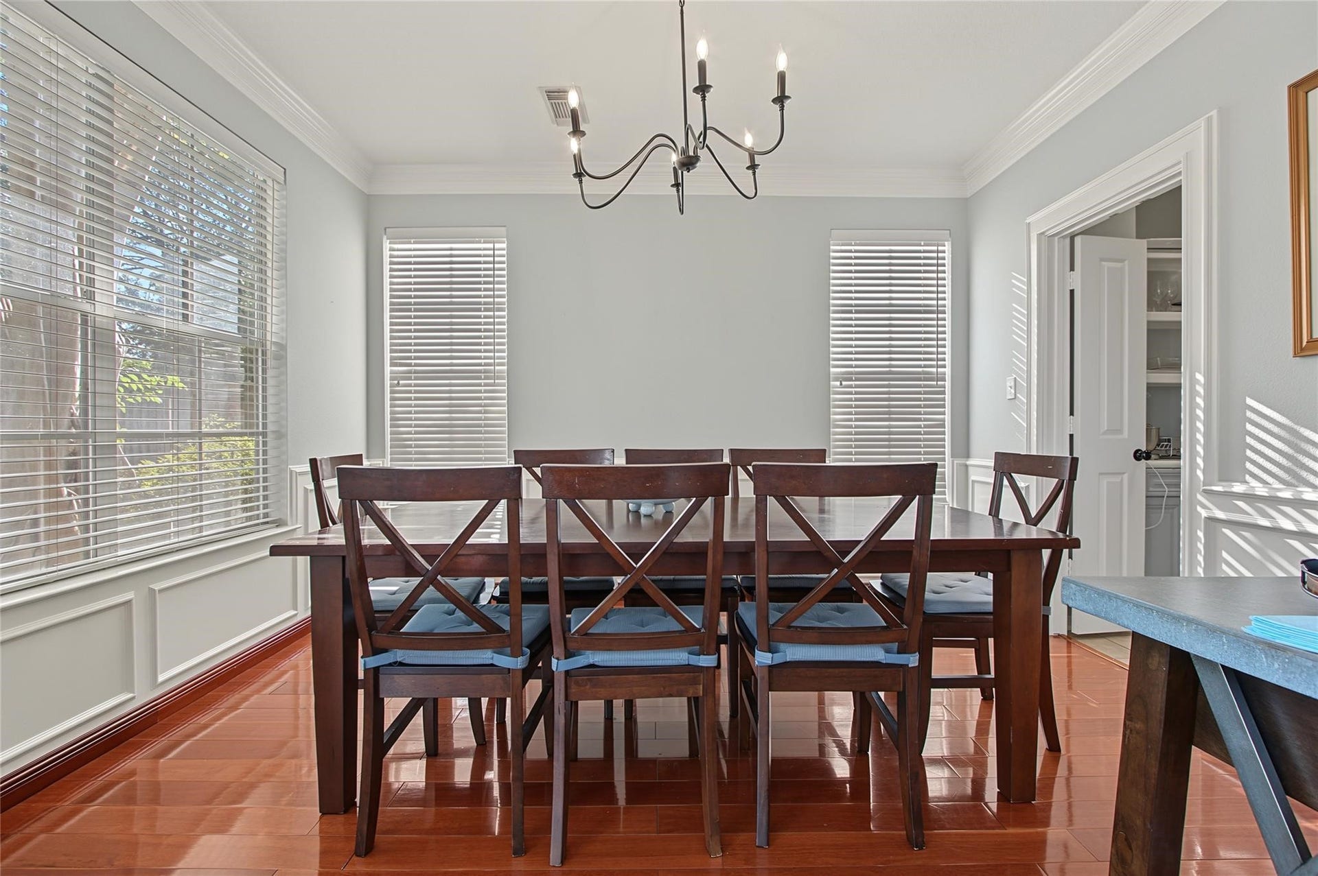 19 E Sundance Circle, The Woodlands, TX 77382 19 E Sundance Circle, The Woodlands, TX 77382