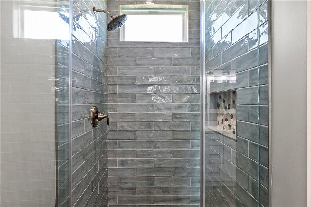 14206 Treasure Court, Galveston, TX 77554 3rd Full Bathroom (2)