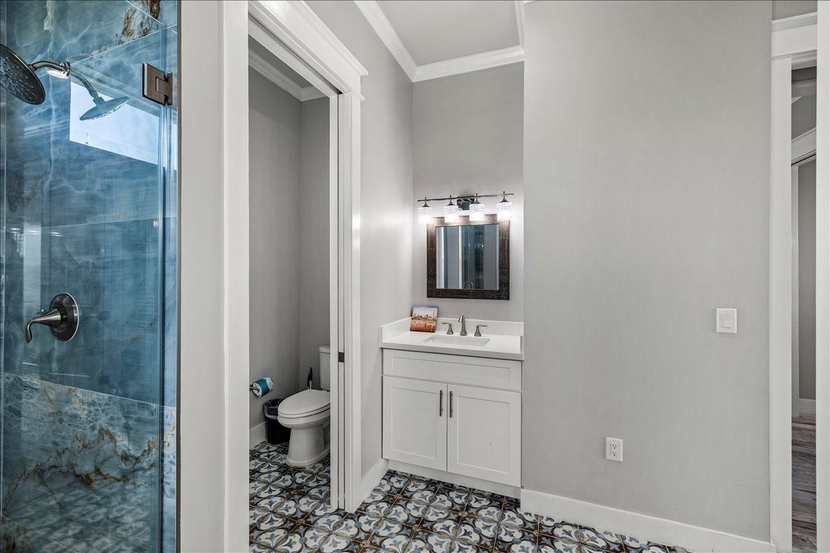 14206 Treasure Court, Galveston, TX 77554 Primary Bathroom (2)