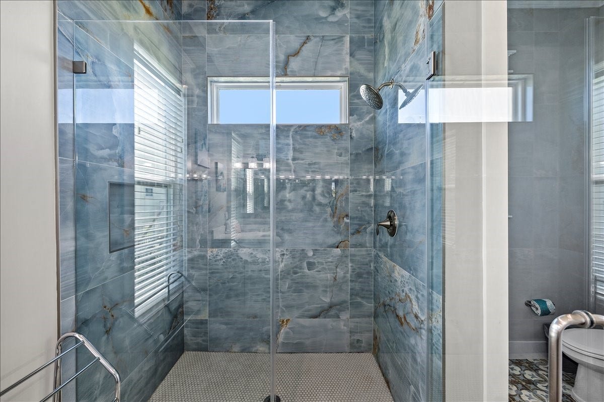 14206 Treasure Court, Galveston, TX 77554 Primary Bathroom Shower