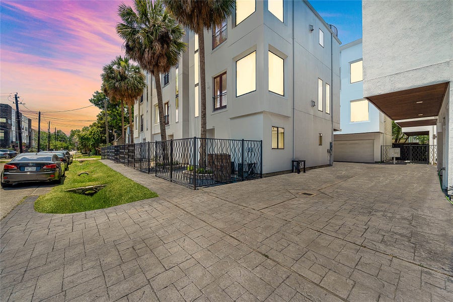 Property photo for 709 Reinicke Street, Houston, TX