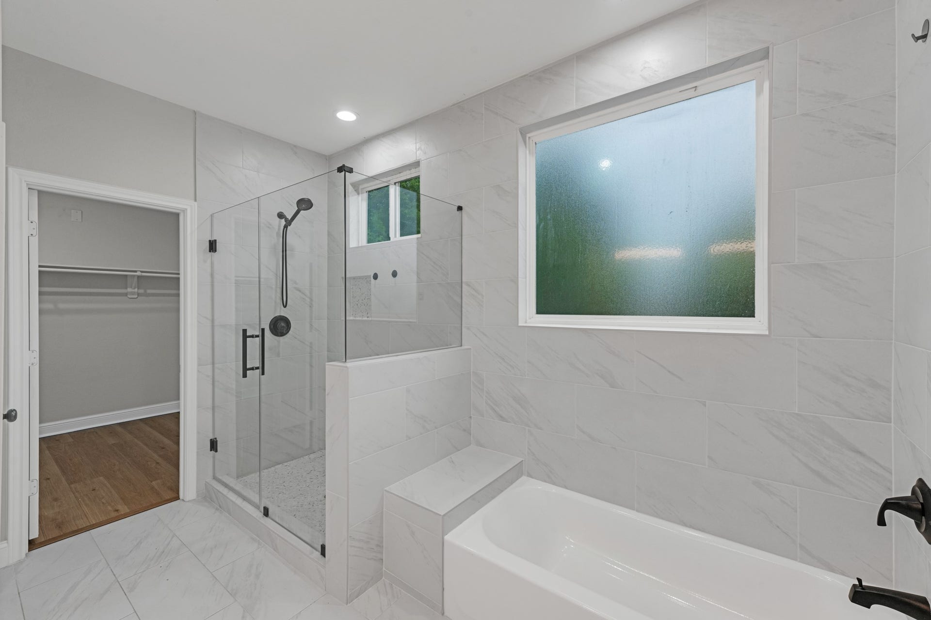 5020 Sayers Street, #A, Houston, TX 77026 primary bathroom