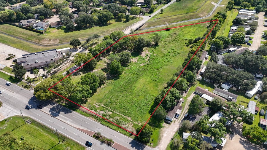 Property photo for 5604 Broadway Street, Pearland, TX