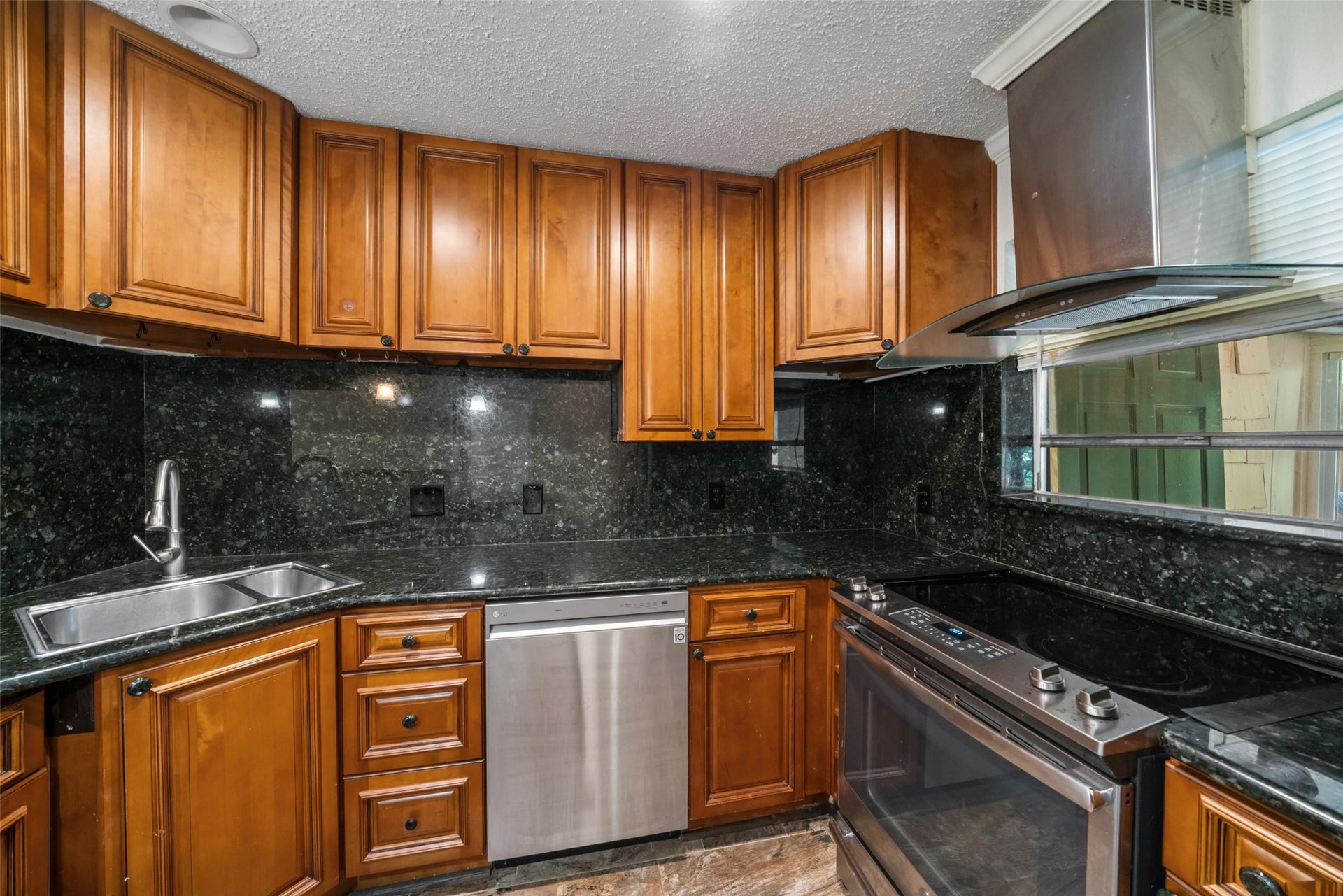 8281 Kingsbrook Road, #159, Houston, TX 77024