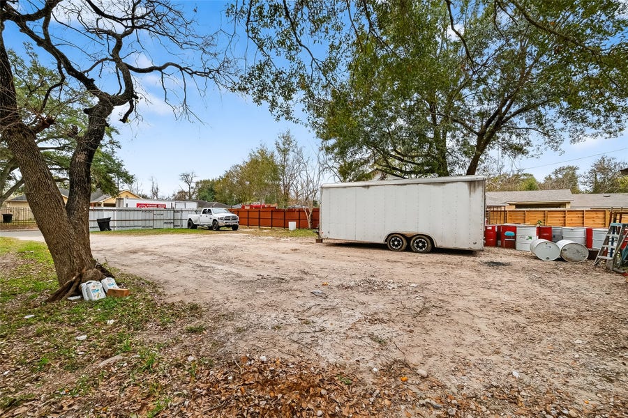 Property photo for 5931 Southmund Street, Houston, TX